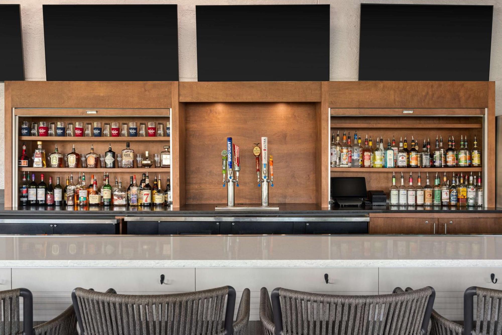 Doubletree By Hilton Fort Myers At Bell Tower Shops Luaran gambar