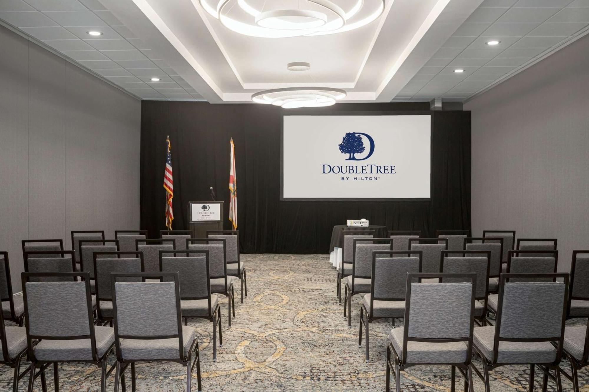 Doubletree By Hilton Fort Myers At Bell Tower Shops Luaran gambar