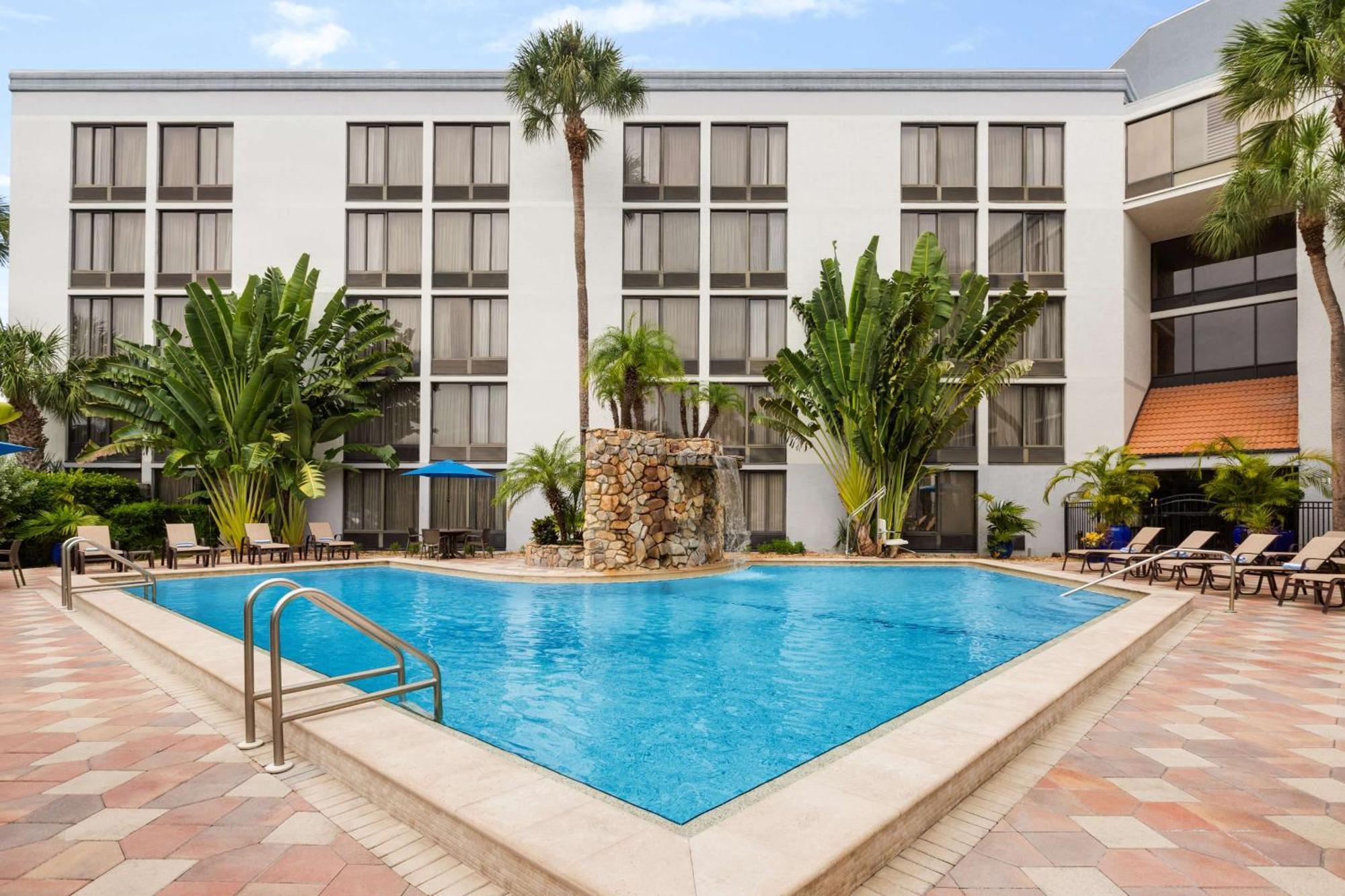 Doubletree By Hilton Fort Myers At Bell Tower Shops Luaran gambar
